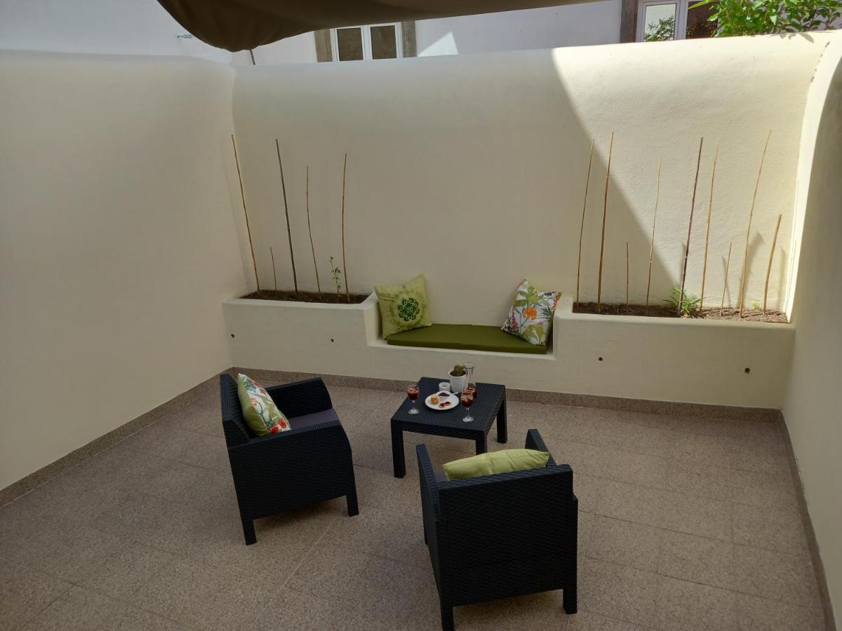 Rustic House Fundao Hotel ภายนอก รูปภาพ