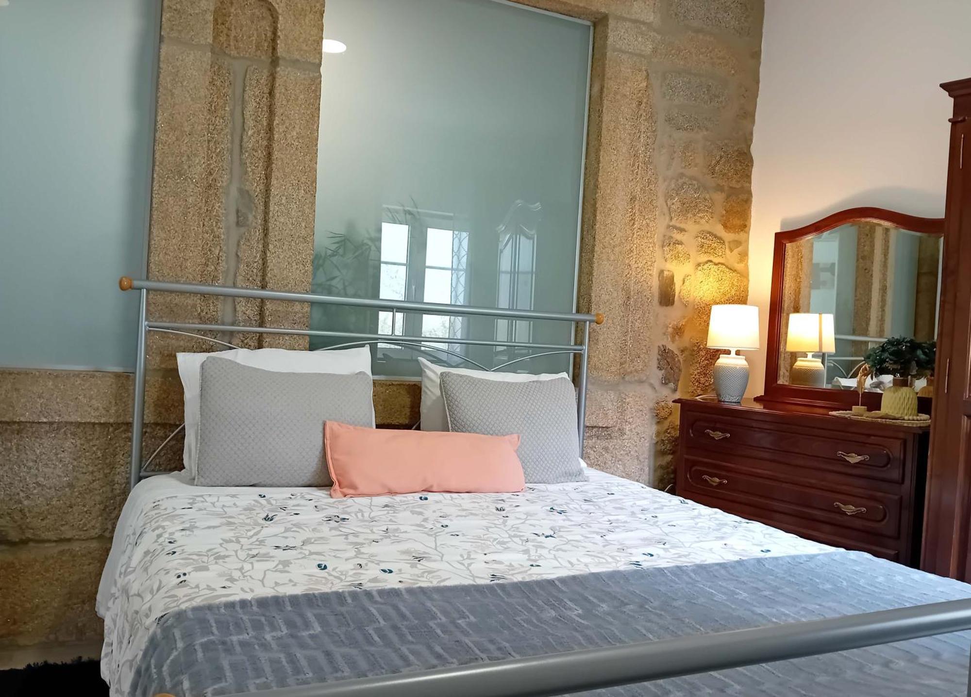 Rustic House Fundao Hotel ภายนอก รูปภาพ